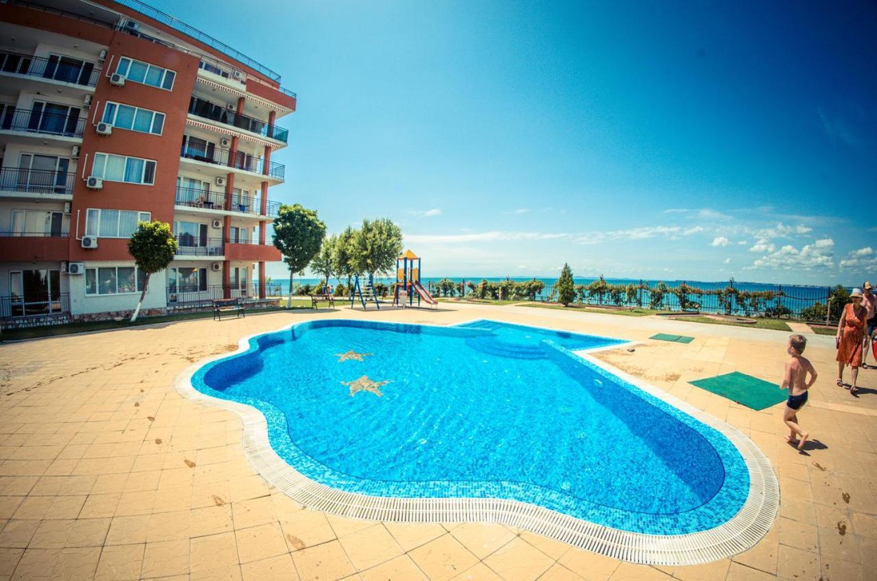 Grand Resort - Imperial Crown Fort Club - Prestige Apartments Elenite Eksteriør billede